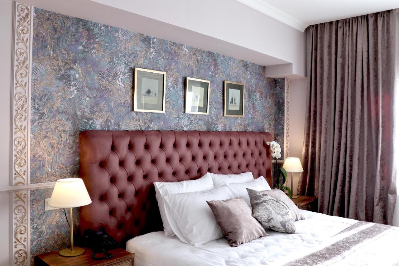 Omart Hotel - Gallery Tbilisi ภายนอก รูปภาพ