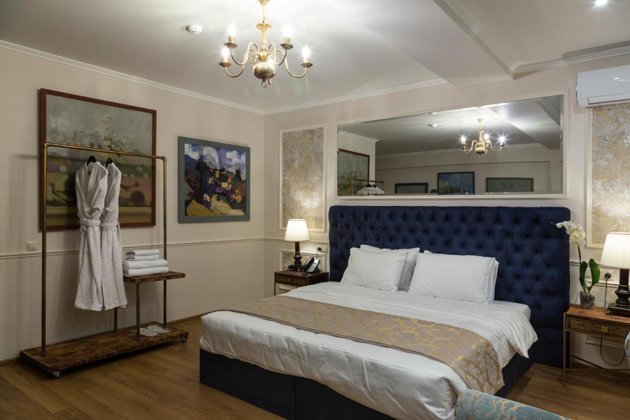 Omart Hotel - Gallery Tbilisi ภายนอก รูปภาพ