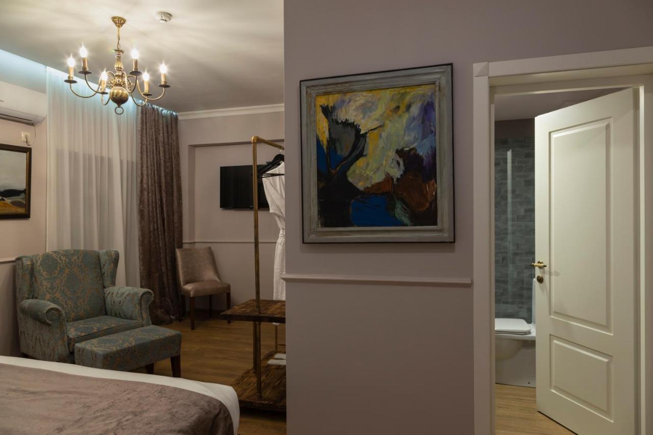 Omart Hotel - Gallery Tbilisi ภายนอก รูปภาพ