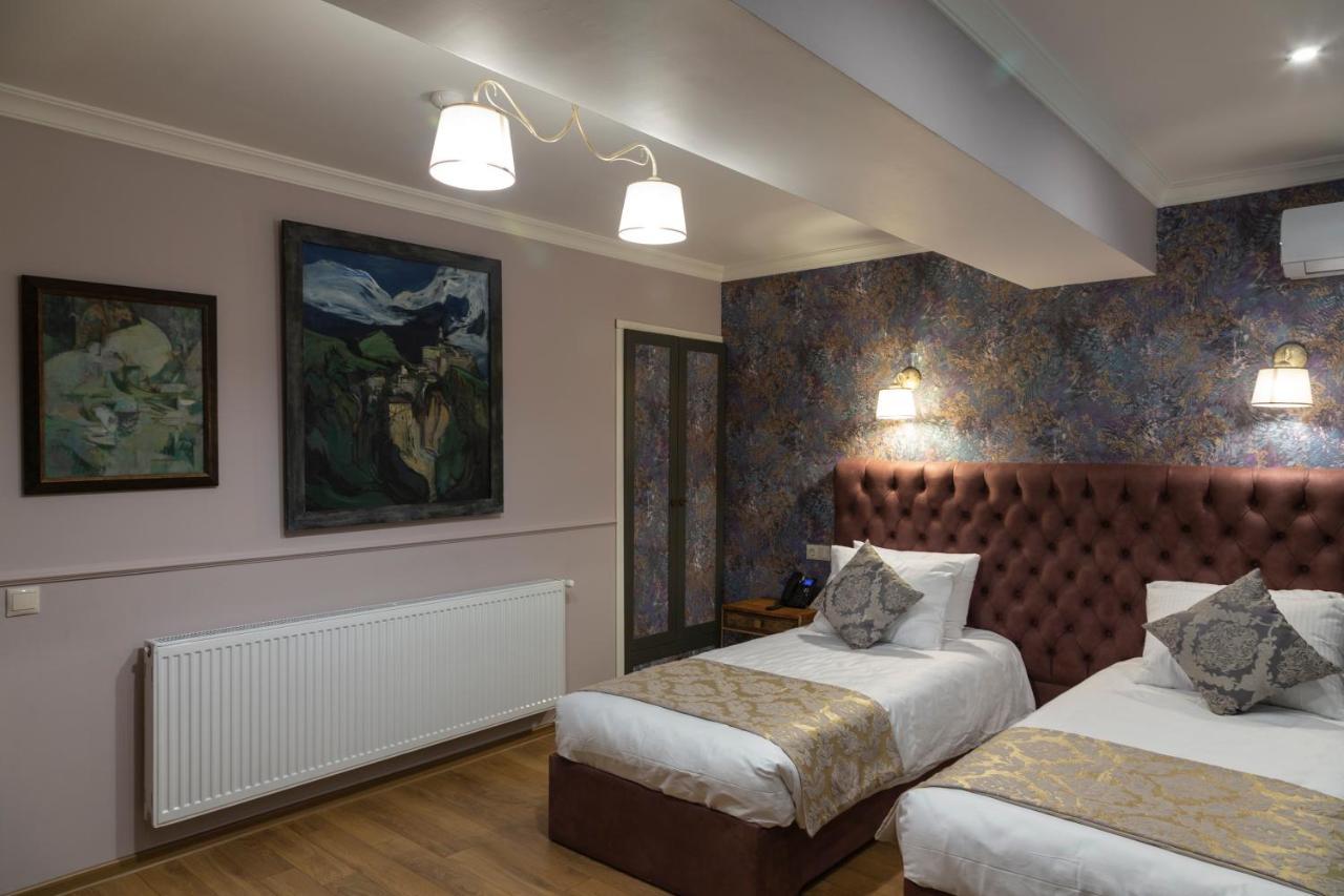 Omart Hotel - Gallery Tbilisi ภายนอก รูปภาพ