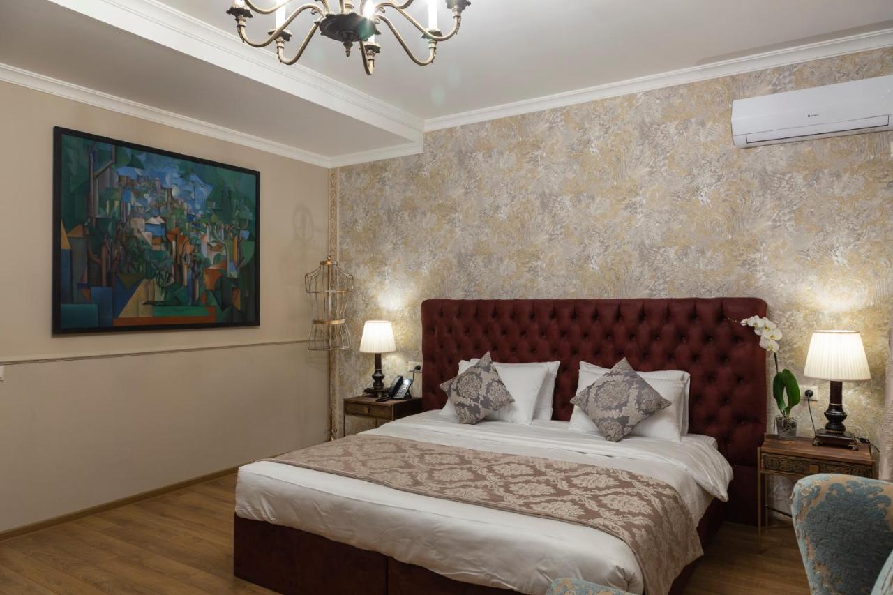 Omart Hotel - Gallery Tbilisi ภายนอก รูปภาพ