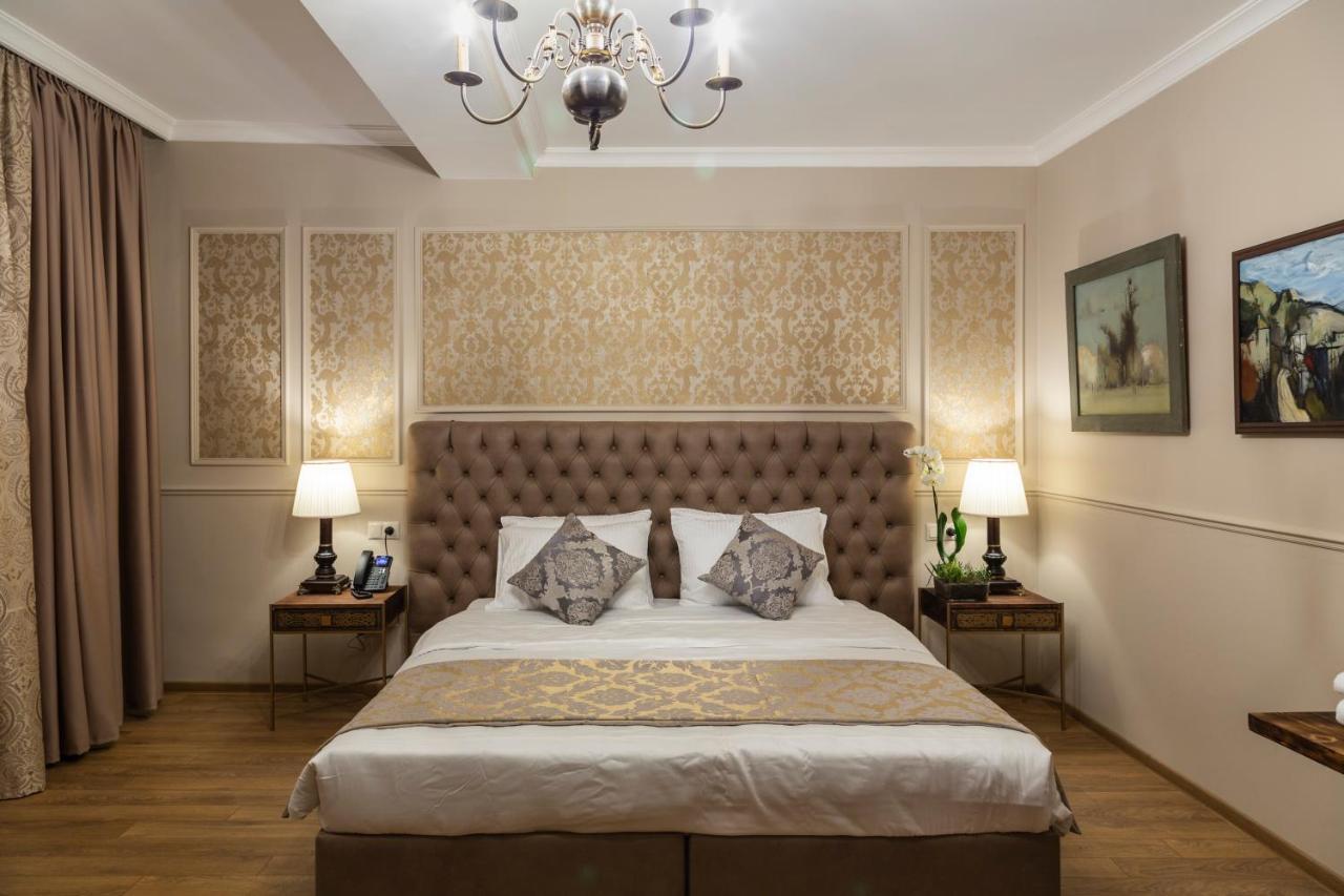 Omart Hotel - Gallery Tbilisi ภายนอก รูปภาพ