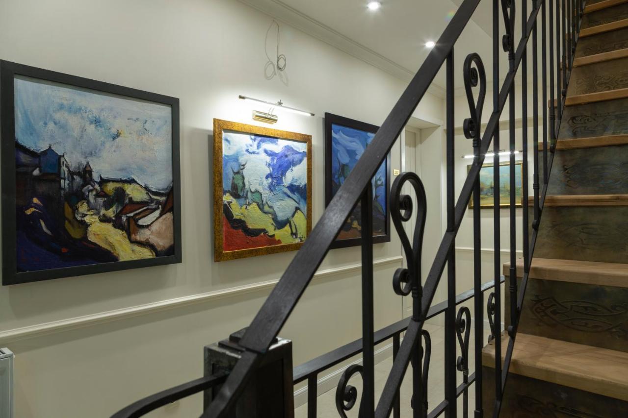 Omart Hotel - Gallery Tbilisi ภายนอก รูปภาพ