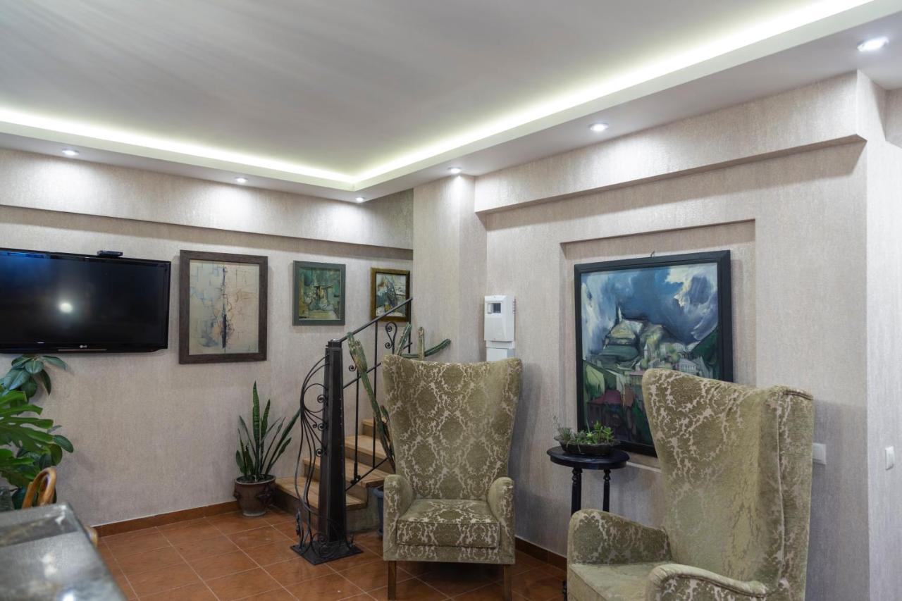Omart Hotel - Gallery Tbilisi ภายนอก รูปภาพ